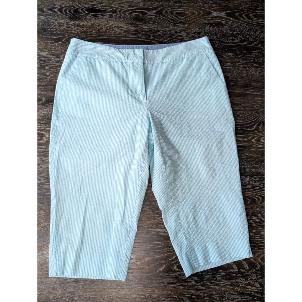 Talbots Light seersucker Blue‎ Pedal Pusher Shorts Size 8 Petite 32x15 219